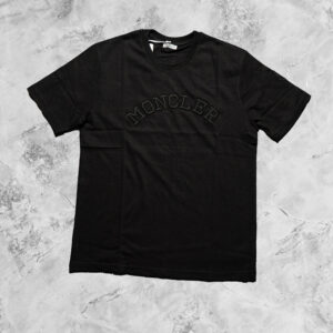 MONCLER SHORT SLEEVE T-SHIRT WITH EMBROIDERED LOGO ON FRONT IN BLACK