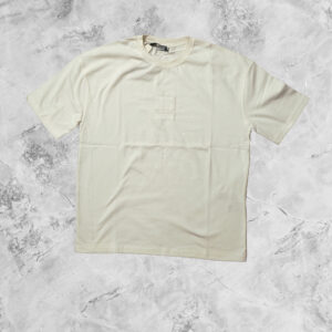 BURBERRY SHORT SLEEVE T-SHIRT IN CREAM WITH LOGO ON FRONT